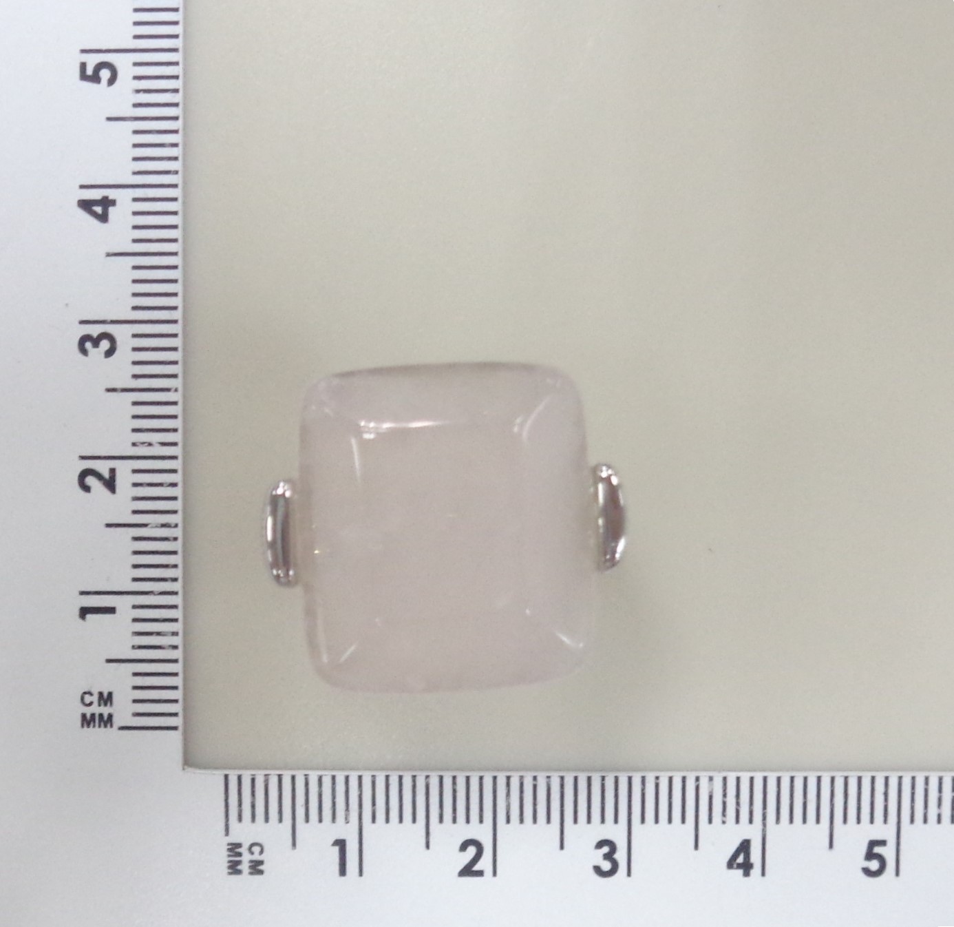 Серебряное кольцо с розовым кварцем